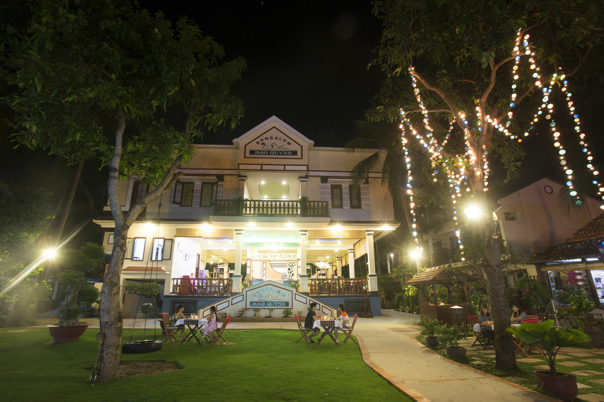 Bao Quynh Bungalow Hotel Phan Thiet Exterior photo